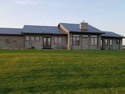 These 7 Wisconsin Prefabs Take Modular Design To The Next Level Prefab Prefab Modular Homes Prefab Homes