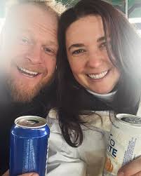 BEFORE & AFTER!!! ⚡️ Still in shock my client gave away 7 bags of clothes  and is now left with a full, functional, beautiful closet! 🌈 This space is  fully transitioned into