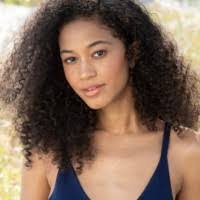 Maria Covington's Instagram, Twitter & Facebook