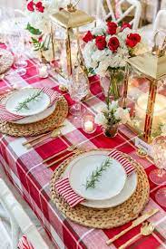 I am hosting my first ever christmas dinner this year for my cousin, her husband, and their two lovely daughters. Christmas Table Setting Simple Rules For Your Festive Dinner