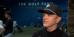 2-time PGA Tour winner tees up teaching at indoor golf facility in Tualatin