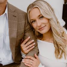 Paulina Ugintaite and Alex Runge's Wedding Website