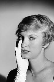 Reparto de Thunder Island (película 1963). Dirigida por Jack Leewood