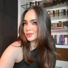 Amanda Sales (@amandasalesnas) • Instagram photos and videos