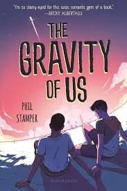 Admin kali ini akan memberikan info menarik sebuah sinetron yang saat ini menjadi perbincangan hangat penggemar setianya. Review The Gravity Of Us By Phil Stamper The Nerd Daily
