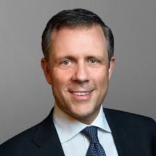 Der vertrieb ist dafür da da kannst du dann die besten erfahrungen machen, was ein banker so macht. Coronavirus Ein Banker Wird Uber Nacht Zum Krisenmanager