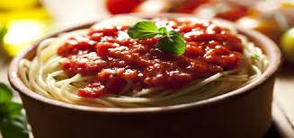 My epivegan spaghetti napolitana is a super simple delicious pasta dish that you can throw together in 20 mins. Pasta Napolitana Italian Vegetarian Recipe