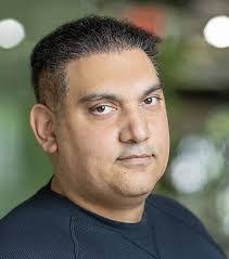 Andy Singh's Instagram, Twitter & Facebook