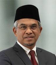 Founder and executive chairman at amanie advisors, chairman of the shariah advisory council at central bank of malaysia, shariah entrepreneur, author, motivator. Shariah Advisory Council Islamic Capital Market V2 Securities Commission Malaysia