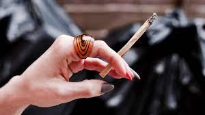 Not all vacations are cut from the same cloth, but if you are coming to las vegas on vacation then you are most likely looking for opportunities to let loose and get a little wild. There S Now A Cannabis Themed Version Of Airbnb Where You Can Search For B And Bs That Will Let You Smoke Weed