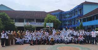 Smk tamansiswa 2 palembang, palembang. Smkn 1 Palembang Mempersiapkan Siswa Yang Bermutu Dalam Bidang Bisnis Manajemen Dan Teknologi Informasi Liputansumsel Com