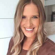 Ashley Kitchen (@ashleykitchen) • Instagram photos and videos