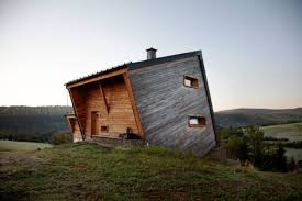 Building small saves you money. The 4 Best Cabin Ideas To Build For Your Homestead Hubpages