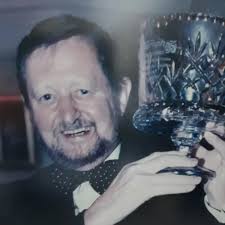 Tributes to Lancashire's 'stalwart of the stage' after his death at 91