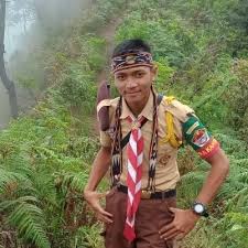 Bidang tersebut dapat berupa balok kayu, karet, logam, atau yang lain. Sebutkan Tiga Contoh Produk Grafika Yang Menggunakan Teknik Cetak Digital Brainly Co Id