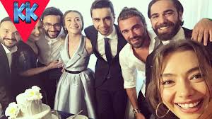 Hayranlarının sağlık durumunu yakından takip ettikleri atagül ile eşi kadir doğulu'dan yeni bir fotoğraf geldi. Neslihan Atagul Ve Kadir Dogulu Kiz Istemeye Gitti Eglenceli Anlar Youtube