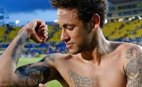 Dövme yaptırarak sabır olmaz, fenerbahçe için ruhunu ortaya koyarak olur, birde. Neymar In Dovmeleri Ve Anlamlari Sporx Galeri