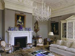 The Devoted Classicist Viscountess Rothermere At Ferne Park English Country House Style Georgian Interiors Salas Living Room
