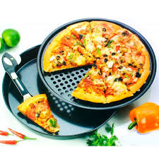 Hey Guys Oshi Pk Is Bringing A Classic Deal For Pizza Lover And For Ladies Who Make Pizza In Their Home Oshi Pk Is Giving A Non Stick Pi Pan Pizza Pan Set Pan