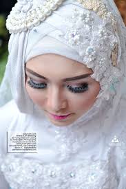 Contoh desain kebaya pengantin terbaik untuk muslimah yang paling populer di tahun 2017 dan terbaru sebagai inspirasi gaun pernikahan anda nanti. Kebaya Pernikahan Modern Explore Tumblr Posts And Blogs Tumgir
