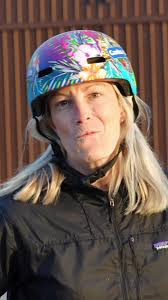 🤯 12 year old Chiaki showing off her bike control! #japan #flatland #...