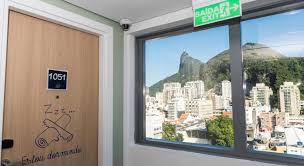 Botafogo is the perfect spot to explore rio de janeiro's fascinating cultural sights and attractions. Ibis Rj Budget Praia De Botafogo Formerly Ibis Budget Rj Botafogo Praca Joia Valansi 24 Botafogo Rio De Janeiro