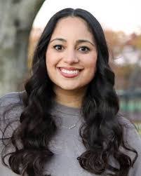 Sarah Markowitz's Instagram, Twitter & Facebook