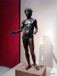 Municipal museum of antequera, antequera photo : Tecnica Escultorica Fundicion Nombre De La Obra El Efebo De Antequera Autor Desconocido Fecha De Realizacion Tallada En El Siglo I Greek Statue Statue Greek