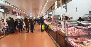Оптовый рынок сельскохозяйственной продукции столичный (kyivopt.com) современная площадка оптовой торговли сельскохозяйственной. Lyudej Prakticheski Net Ceny Umerennye V Kieve Prodolzhaet Rabotat Rynok Stolichnyj Kiev Tsn Ua