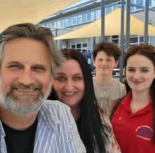 Jenny Wren singing her heart out in Sion Mills Co Tyrone