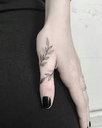 Here 70 Easy And Small Flower Tattoos Design Ideas Whether You Re Thinking Of Getting A Rose Tatto Tiny Finger Tattoos Finger Tattoo For Women Thumb Tattoos