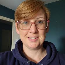 So our kids club has a 3ft tank and they want gals. Where are the best  places to buy to make the environment correct and what do we need ?