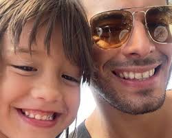 Pedro cardoso, lázaro ramos, luana piovani. Luana Piovani Mostra Namorado Fazendo Caras E Bocas Em Selfies Com Liz Quem Quem News