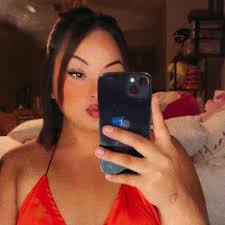 heythatsher_ • Threads, Say more