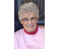 Elizabeth Fredrickson's Instagram, Twitter & Facebook