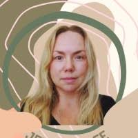 700+ profili “Jennifer”