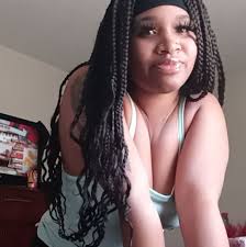 A song for all the Mother's out their doin the best they can, and the  Children that love them anyway, despite their flaws. (Im not cryin, u are!)  😭🎤🔑💯🔥🌻❤️ Comment "Momma" in