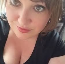 Just had a delivery from Shun Hing Supper Bar, Oakwood Birchwood. Arrived  early, Piping Hot and Delicious as always! Thank God you guys are now doing  delivery!!