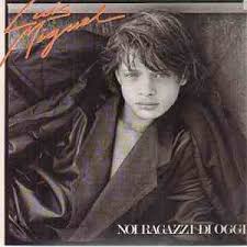 El título del álbum es una referencia al signo zodiacal del cantante: Luis Miguel Aries Mp3 Download Free