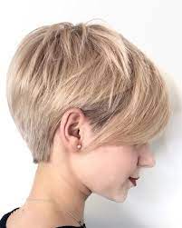 This hairstyle is absolutely perfect for the women with oval faces. 70 Overwhelming Ideas For Short Choppy Haircuts Short Choppy Haircuts Choppy Haircuts Short Pixie Haircuts