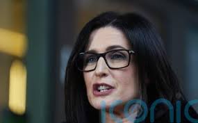 All the updated news related to Fiona-Ryan