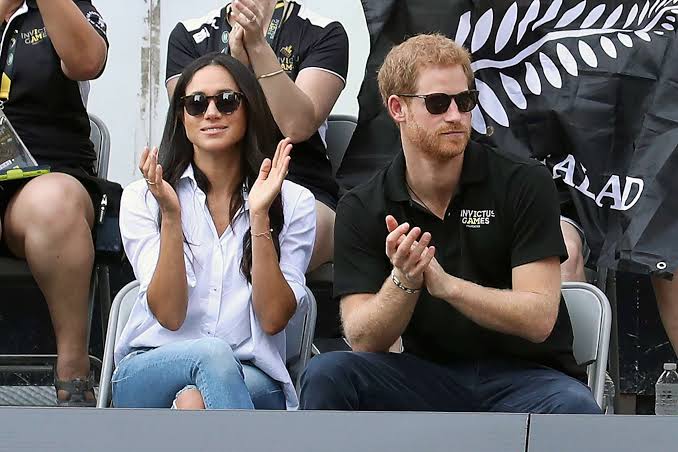Prince Harry, Meghan Markle step out holding hands at Invictus Games  competition - ABC News