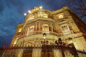 If you book with tripadvisor, you can cancel up to 24 hours before your tour starts for a full refund. La Casa De America Repasara 25 Anos De Latinoamerica En Su Aniversario Cultura Home El Mundo