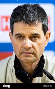 Ski team training hi-res stock photography and images