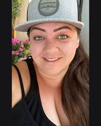 Mandee Smith (@your_inner_glow_beauty_studio) • Instagram photos and videos