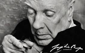 En la página 144, mientras borges y poniatowska hablan de shaw y de conrad, y antes de pasar a una abrupta pregunta por tolstoi y dostoievski y balzac y proust, la periodista nos concede un súbito Jorge Luis Borges A Quien Ya No Es Joven Trianarts