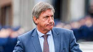 Jambon is the minister of culture, as schauvliege was the minister of nature. Grand Format Jan Jambon N Va Un Loup Dans La Belgerie Le Soir Plus