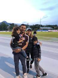 Écoutez des albums et des morceaux de jimmy lozano y su grupo. Jaime Lozano On Twitter Feliz Cumpleanos A La Mejor Mama Abuela Y Actriz Del Mundo Mundial Anaberthaespin Te Amo