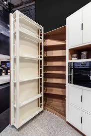 La cuisine équipée, tout le monde (ou presque) en rêve. Une Cuisine De Reve Batibouw Contemporary Kitchen Paris By Joa France