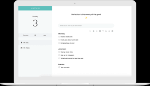 Man holding cell phone and using task managing apps to be more producitve despite his adhd. Amazing Marvin Customizable Task Manager And Daily Planner